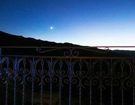 Porta Baciamano Geraci Siculo