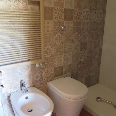 Porta Baciamano Affittacamere Geraci Siculo