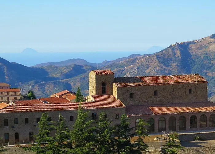Porta Baciamano 게스트하우스 Geraci Siculo